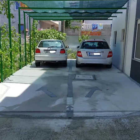 Mit Garten By Interhome *